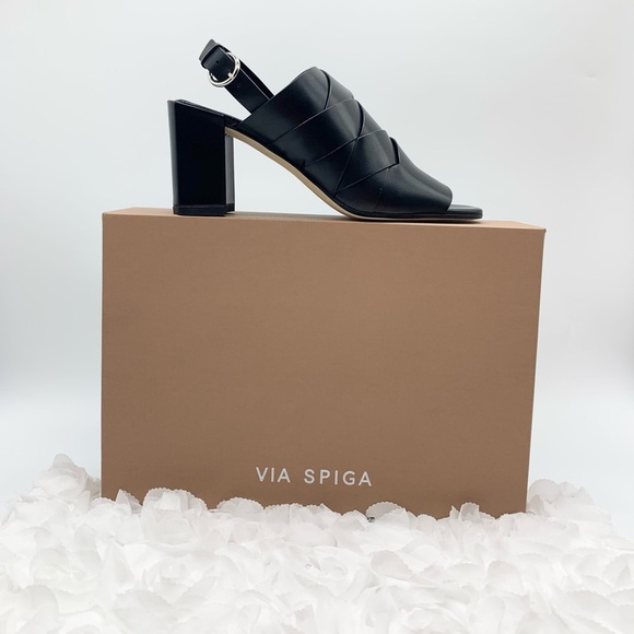 🥳HOST PICK🥳~Via Spiga Oren Sandals 👠 - Picture 16 of 16